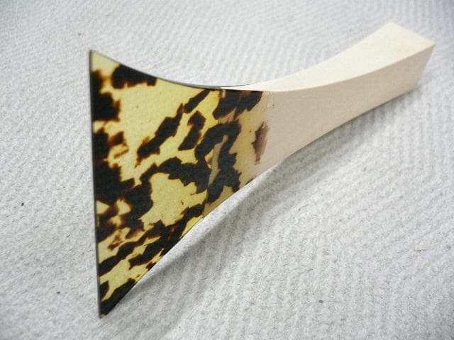 三味線　べっ甲調撥　津軽　57　新品