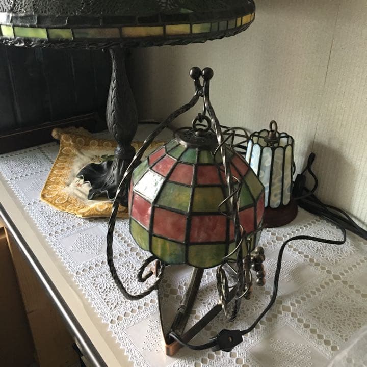 ステンドグラス　ランプ