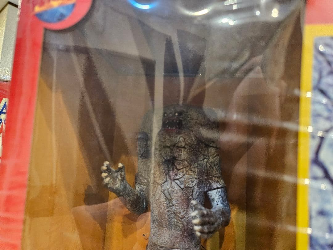 ウルトラマン　実相寺昭雄　怪獣シリーズ ジャミラ フィギュア