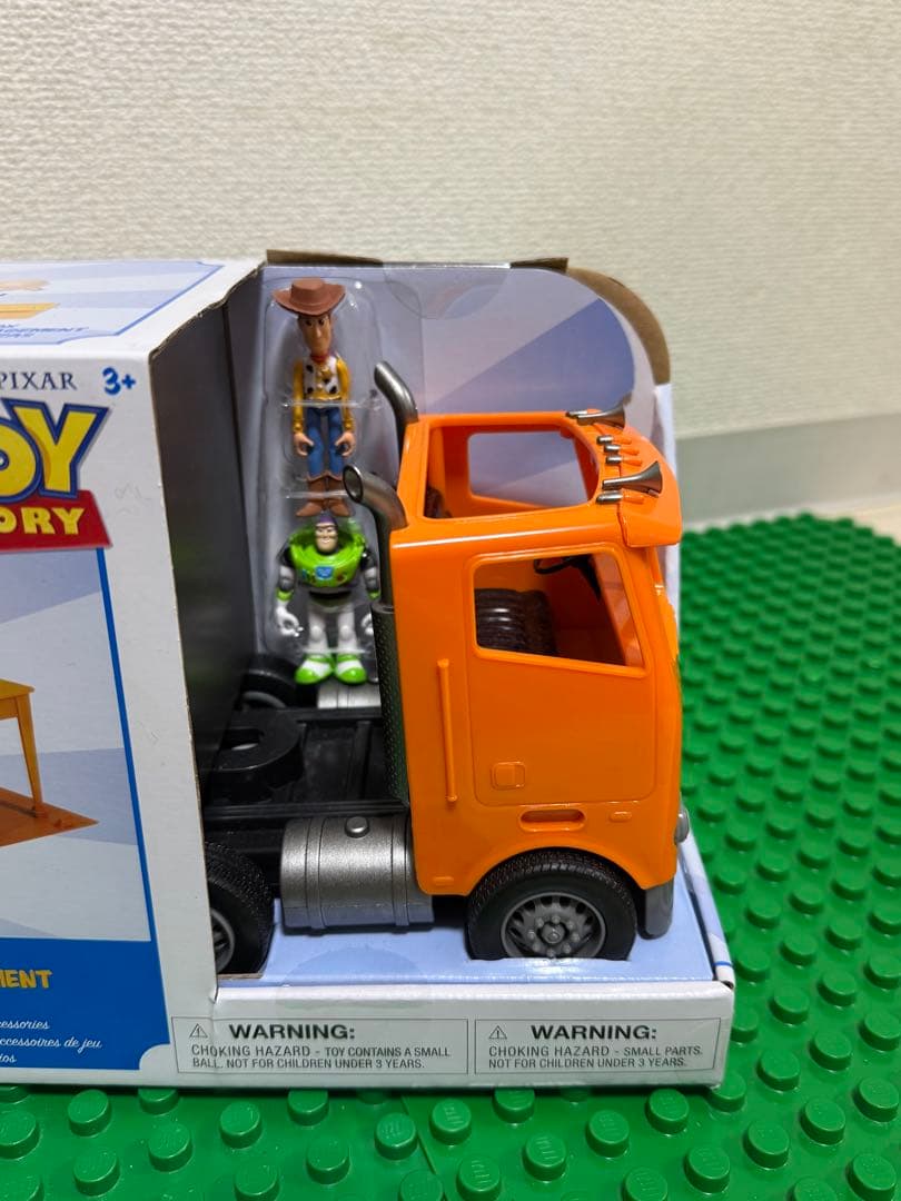 トイストーリー ピザプラネット 車 ムービングトラックセット