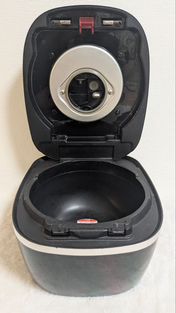 R*y様 TIGER JPC-G100KM 圧力炊飯器 デジタル