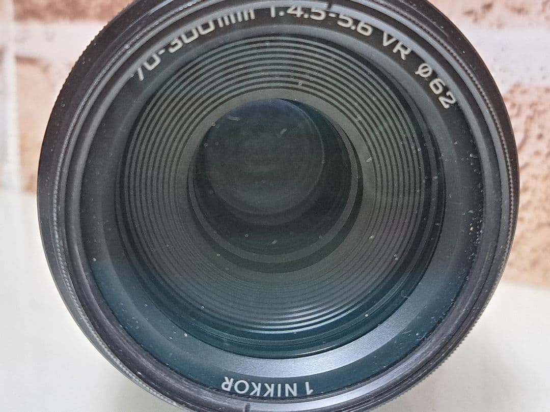 Nikon 望遠ズームレンズ1NIKKOR 70-300VR f/4.5-5.6