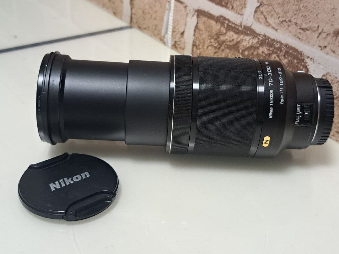 Nikon 望遠ズームレンズ1NIKKOR 70-300VR f/4.5-5.6