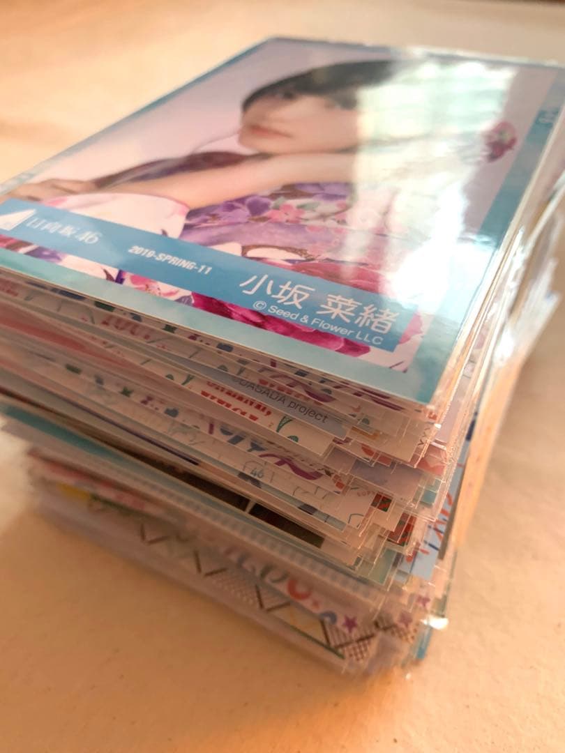 日向坂46 生写真 ポストカード 缶バッジ アクリルキーホルダー まとめ売り