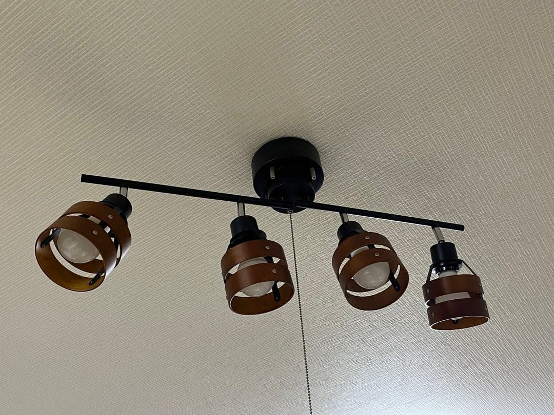 シーリングライト 4灯 スポットライト ブラウン　電球・リモコン付