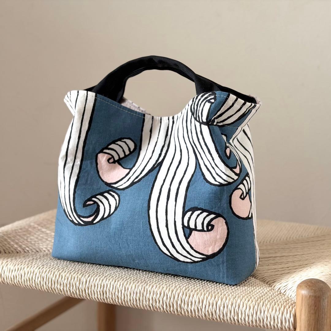 ⚮̈ミナペルホネン　ヌッピバッグ➕（プラス）swing blue