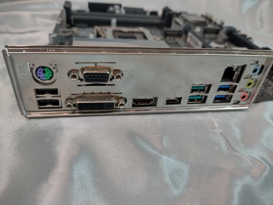 ASUS PRIME H370M-PLUS LGA1151 IOパネル付き