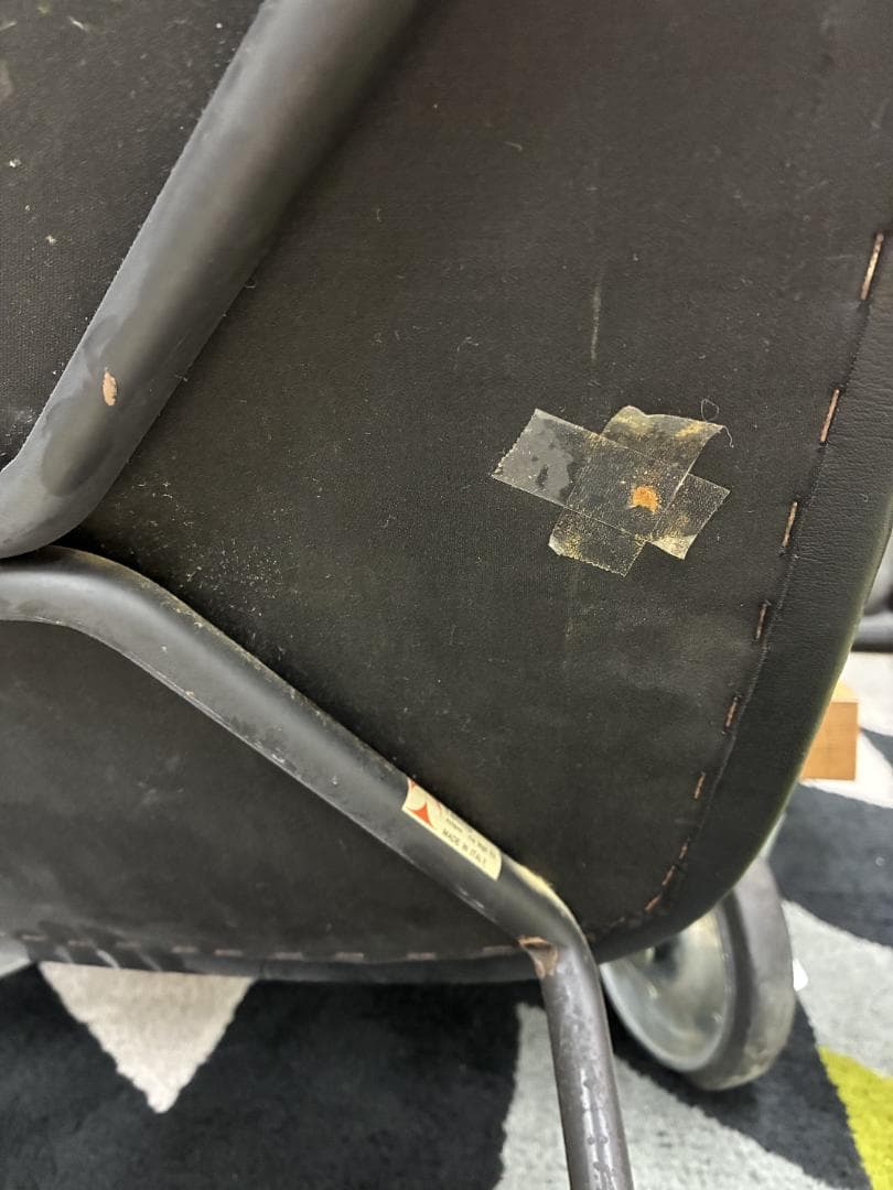 【希少品】イタリア ミラノ Tecno社 P20Chair