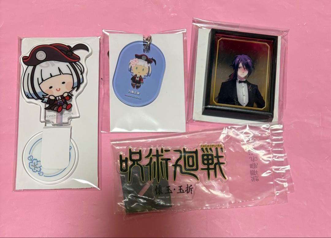 刀剣乱舞　大本丸博　ミニアクスタ　実休　燭台切