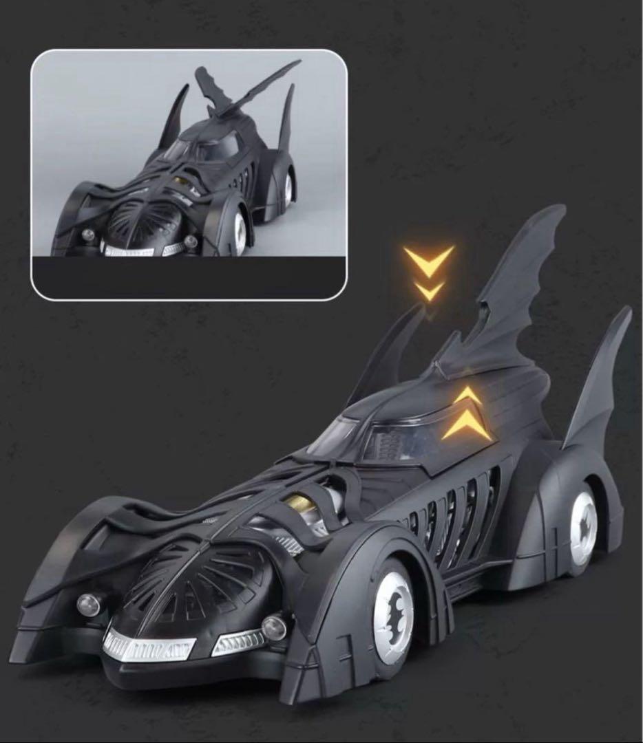 1/18 バットモービル 1995 バットマン 合金車　ミニカー