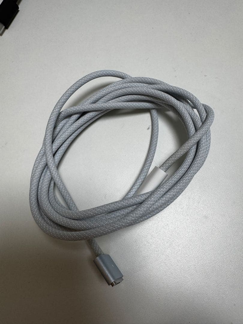 アップル 140W USB-C 電源アダプタ 充電器 ケーブル付き 新品