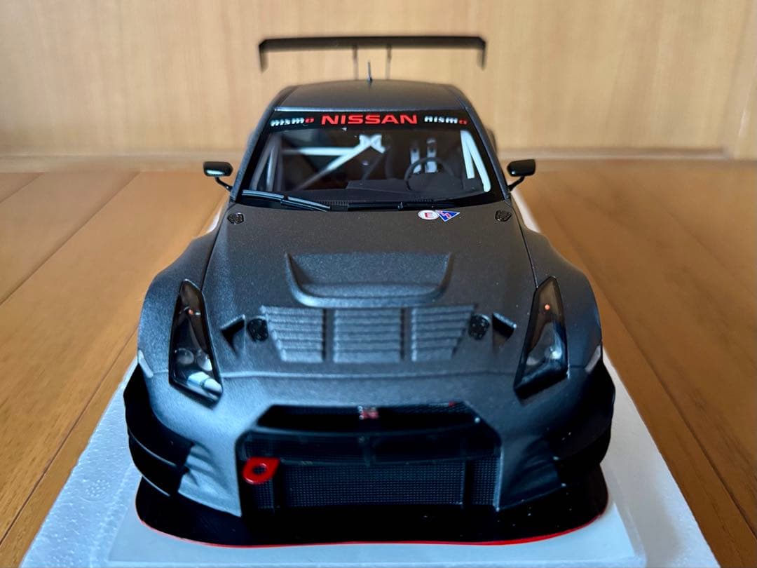 1/18オートアート GT-R NISMO GT3 マットグレーAUTOart