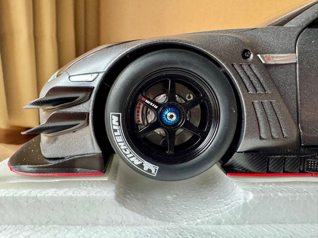1/18オートアート GT-R NISMO GT3 マットグレーAUTOart