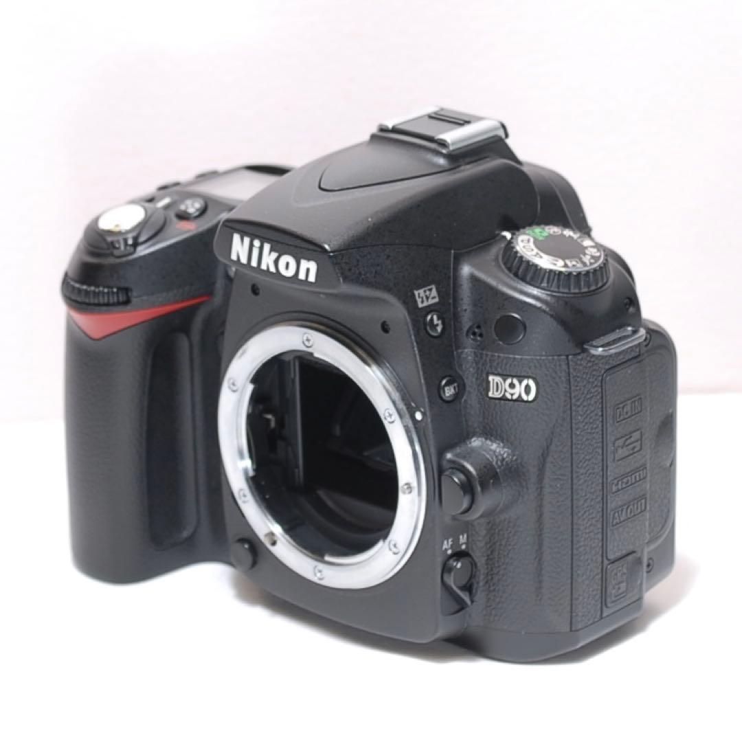 スポーツ観戦に✨Nikon D90✨ダブルレンズ✨おまけ多数✨すぐに使える