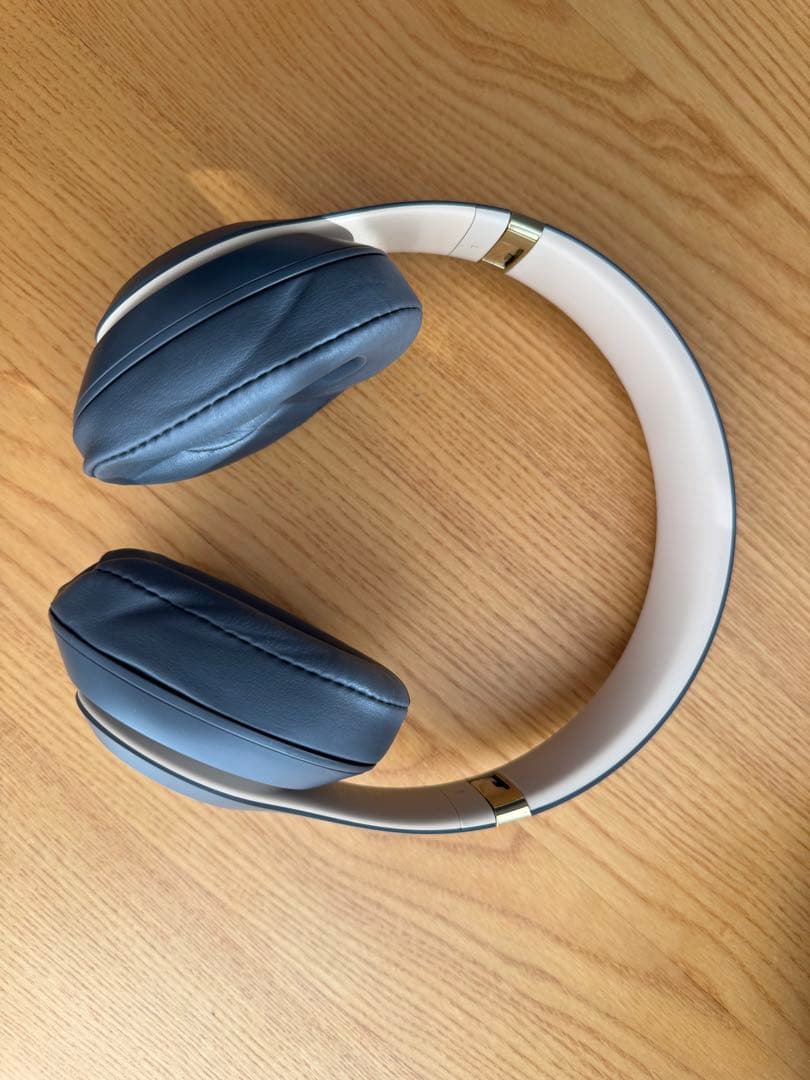 Beats Studio3 Wireless シャドーグレー