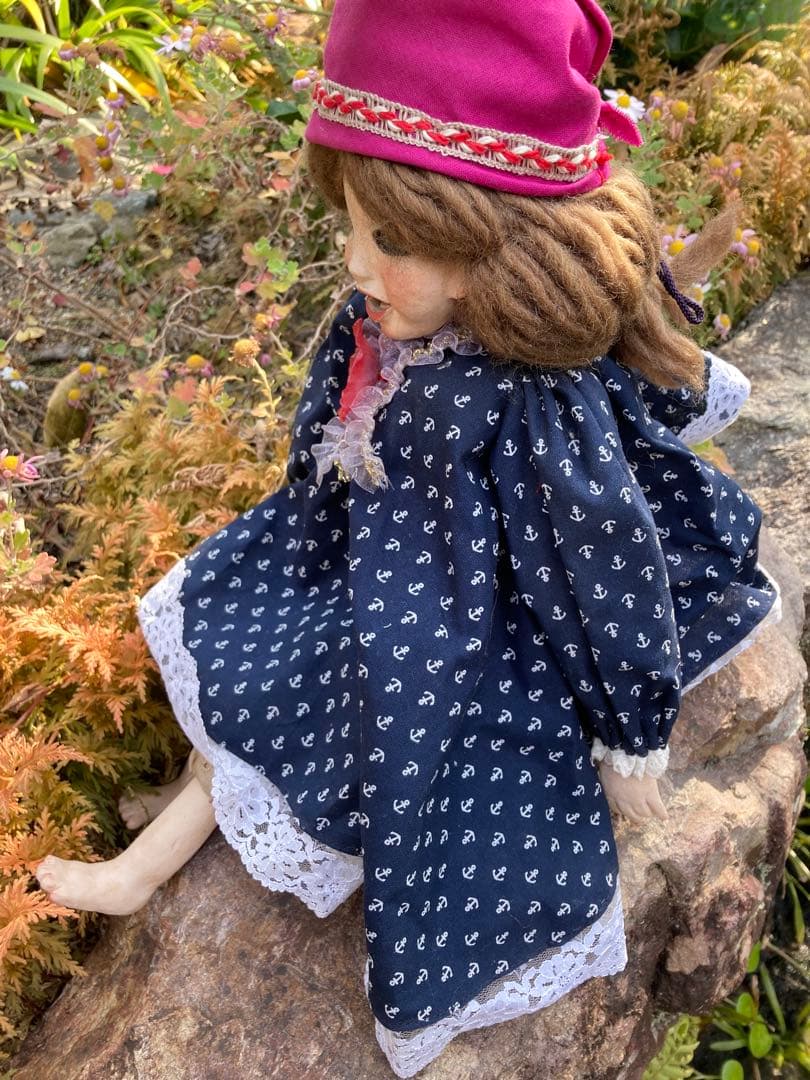 ヴィンテージのてづくりパペット　アンカー柄ドレスの人形