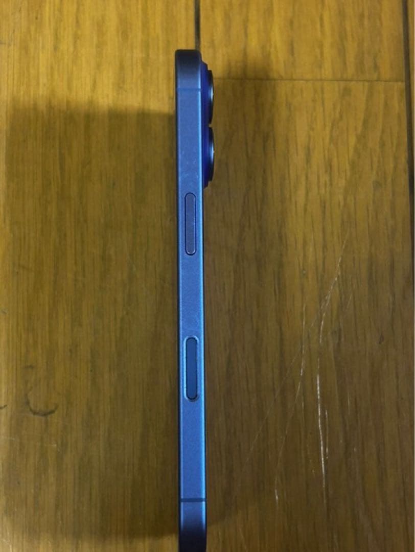 iPhone16 9/25まで出品！