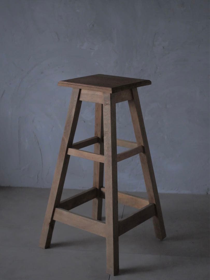 展示台　デッサン　美術　アート　ナラ材　古家具　古道具　アンティーク　昭和レトロ
