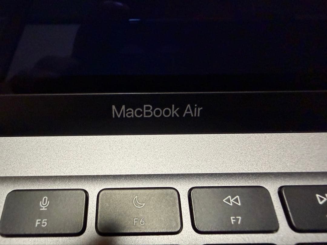 MacBookAir (M1, 2020) メモリ16GB容量512GB