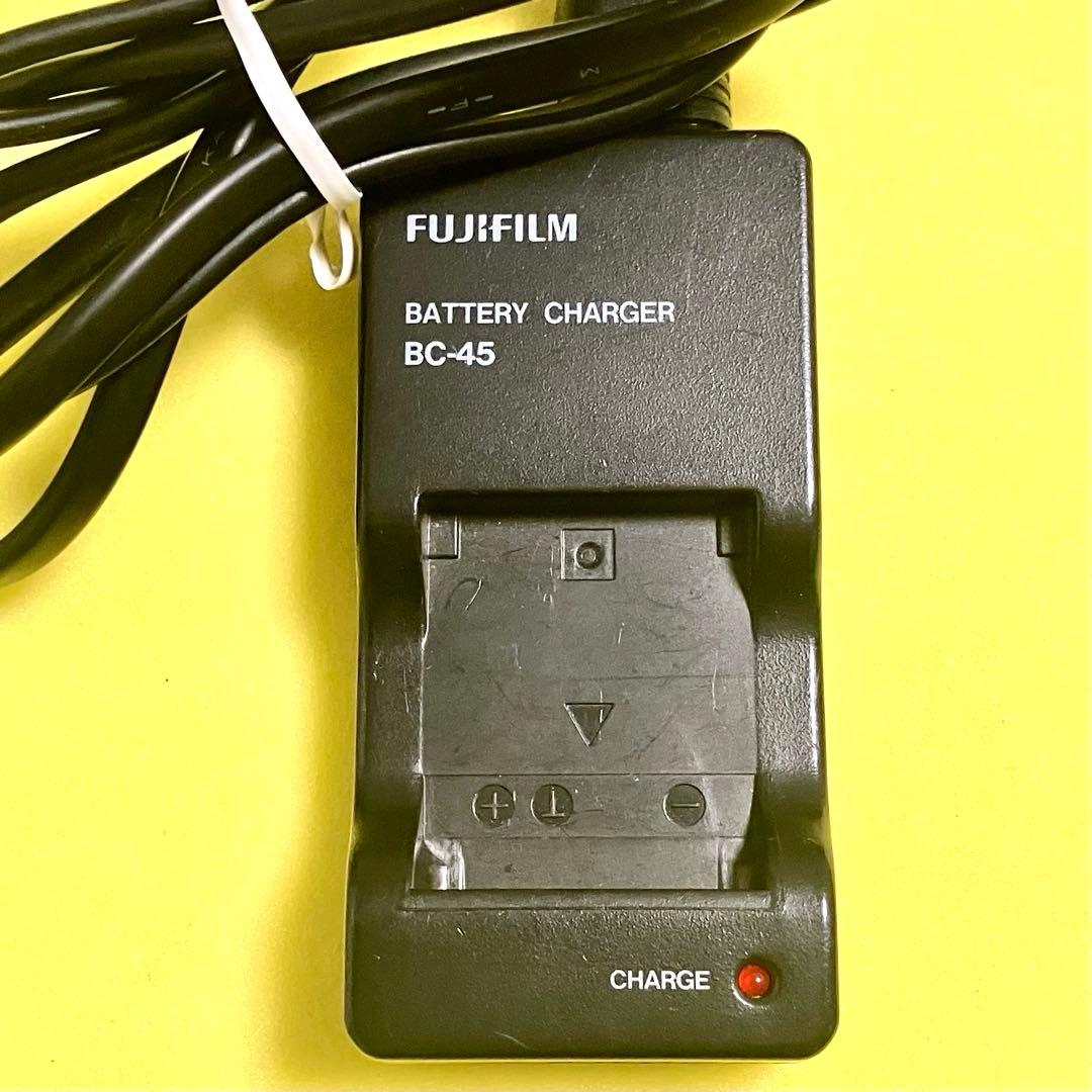 月*様 デジカメ:FINEPIX Z100fd+バッテリー/充電器/xDピクチャ