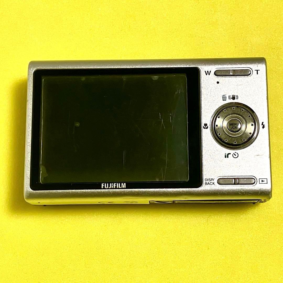 月*様 デジカメ:FINEPIX Z100fd+バッテリー/充電器/xDピクチャ