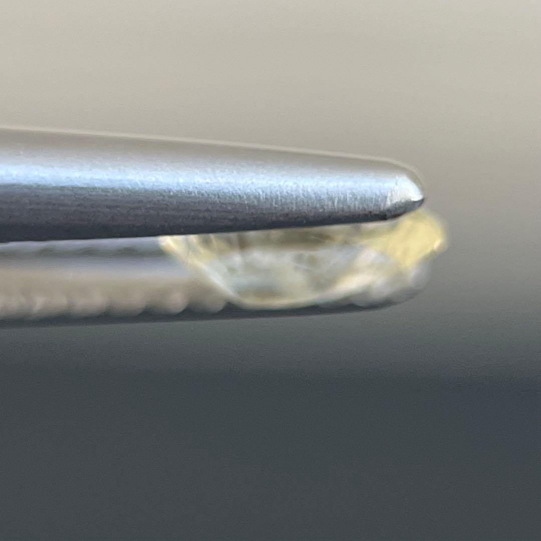 スリランカ非加熱産天然ライトイエローサファイアルース