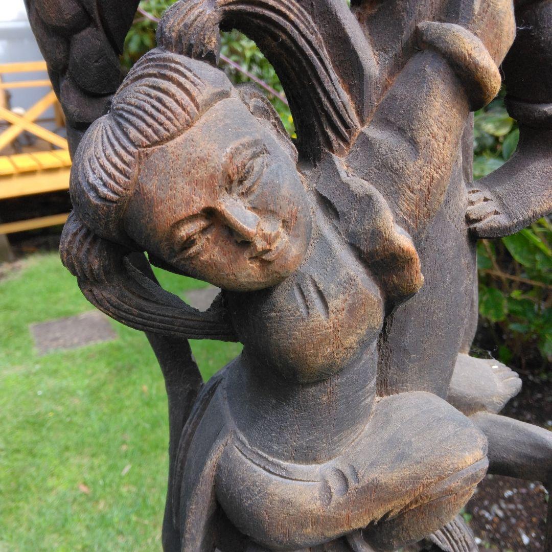 T*o様 値下げ…木製 彫刻 南国で木登りを楽しむ少年少女達　 骨董品