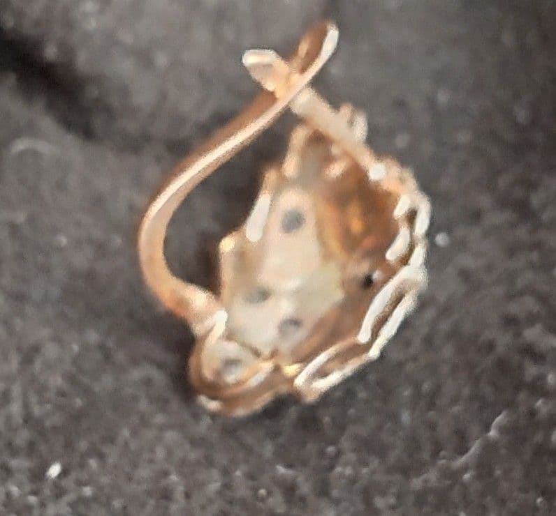 御値下げ致しました。片耳用ピアス、アールデコForum