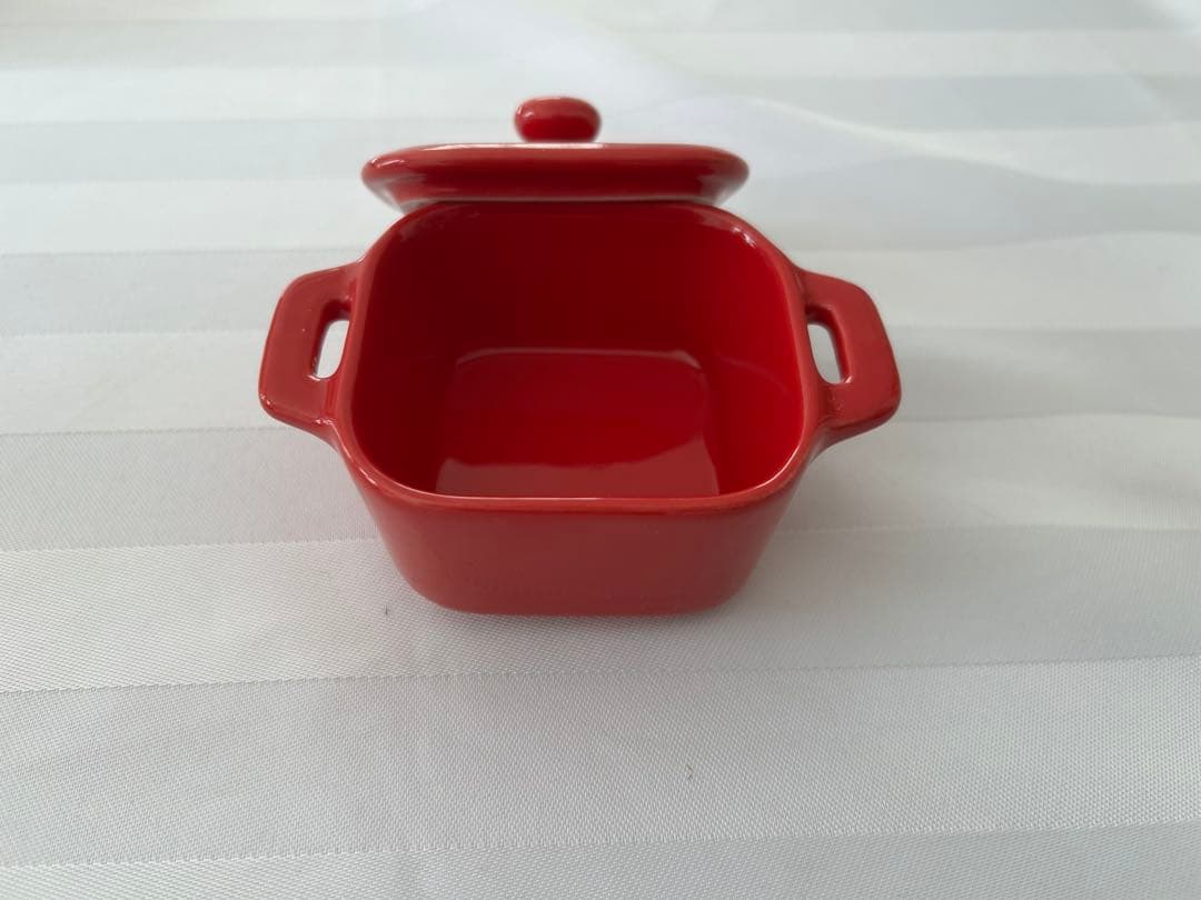 ル・クルーゼ/LE CREUSET ミニストウブ4個とハート型陶器2個