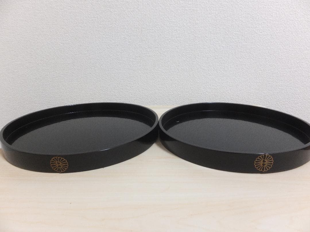 希少　牡丹印　御紋付黒塗御飯櫃　御盆貳枚　骨董品