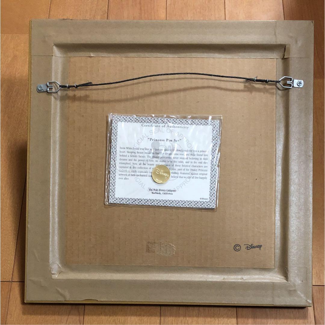 【新品】ディズニー4人プリンセスピンの壁掛け❤︎プリンセスが浮き出る上品な飾り☆