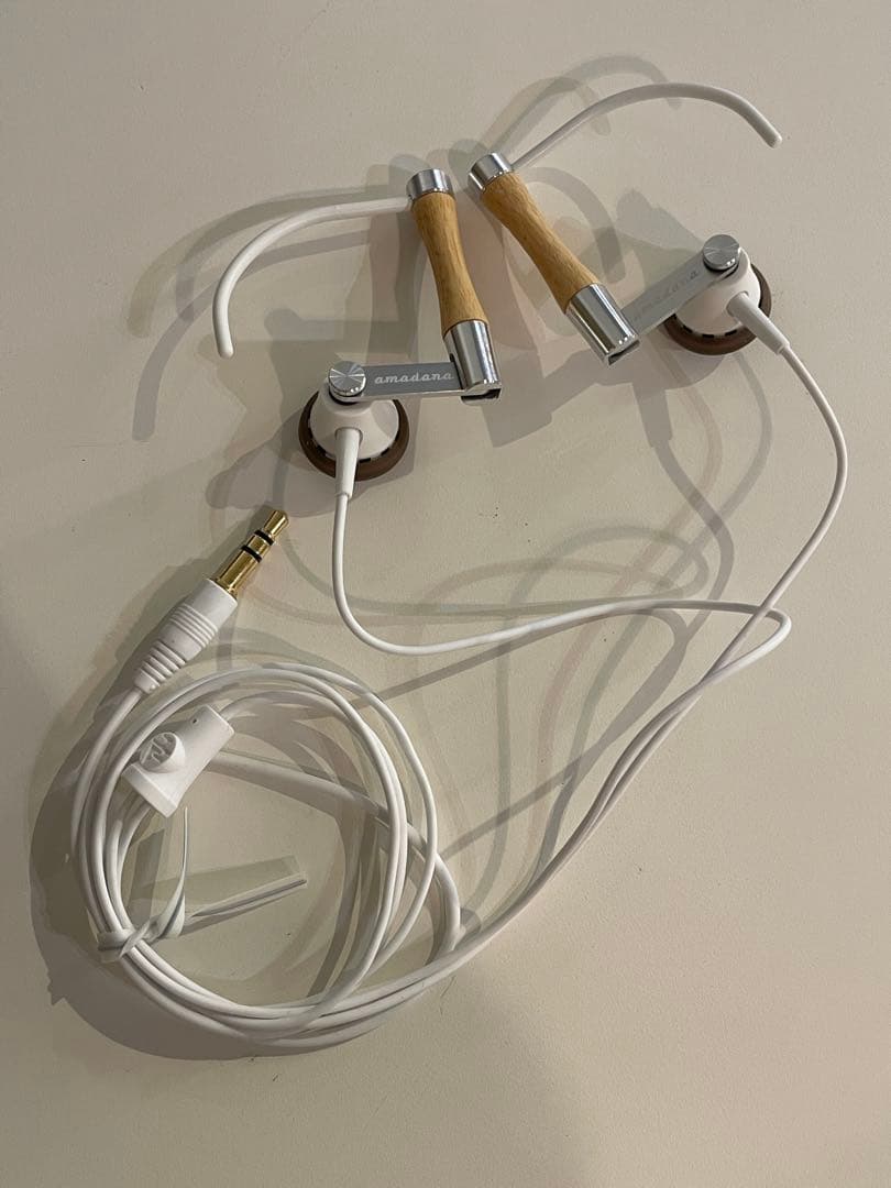 【希少品】amadana アマダナ　有線イヤホン PE-117 ホワイト