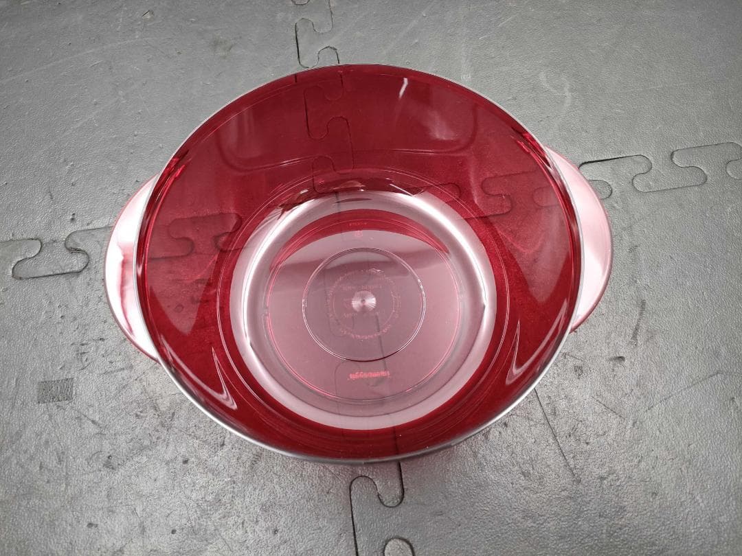 タッパーウェア　タッパーウェーブ2000 丸型　大サイズ　コーン付き