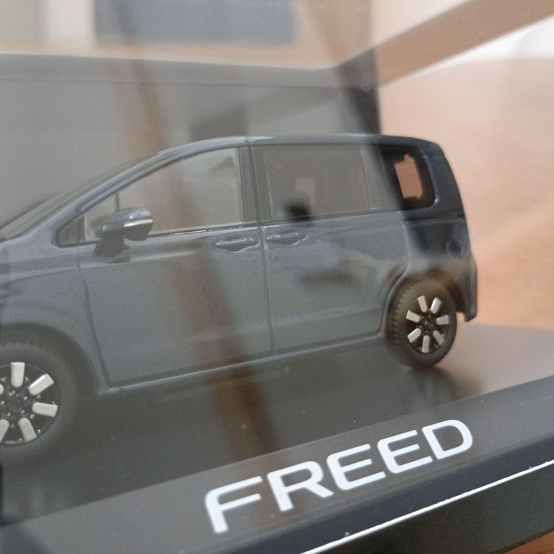 ホンダ 新型フリード 1/43 ディスプレイモデル