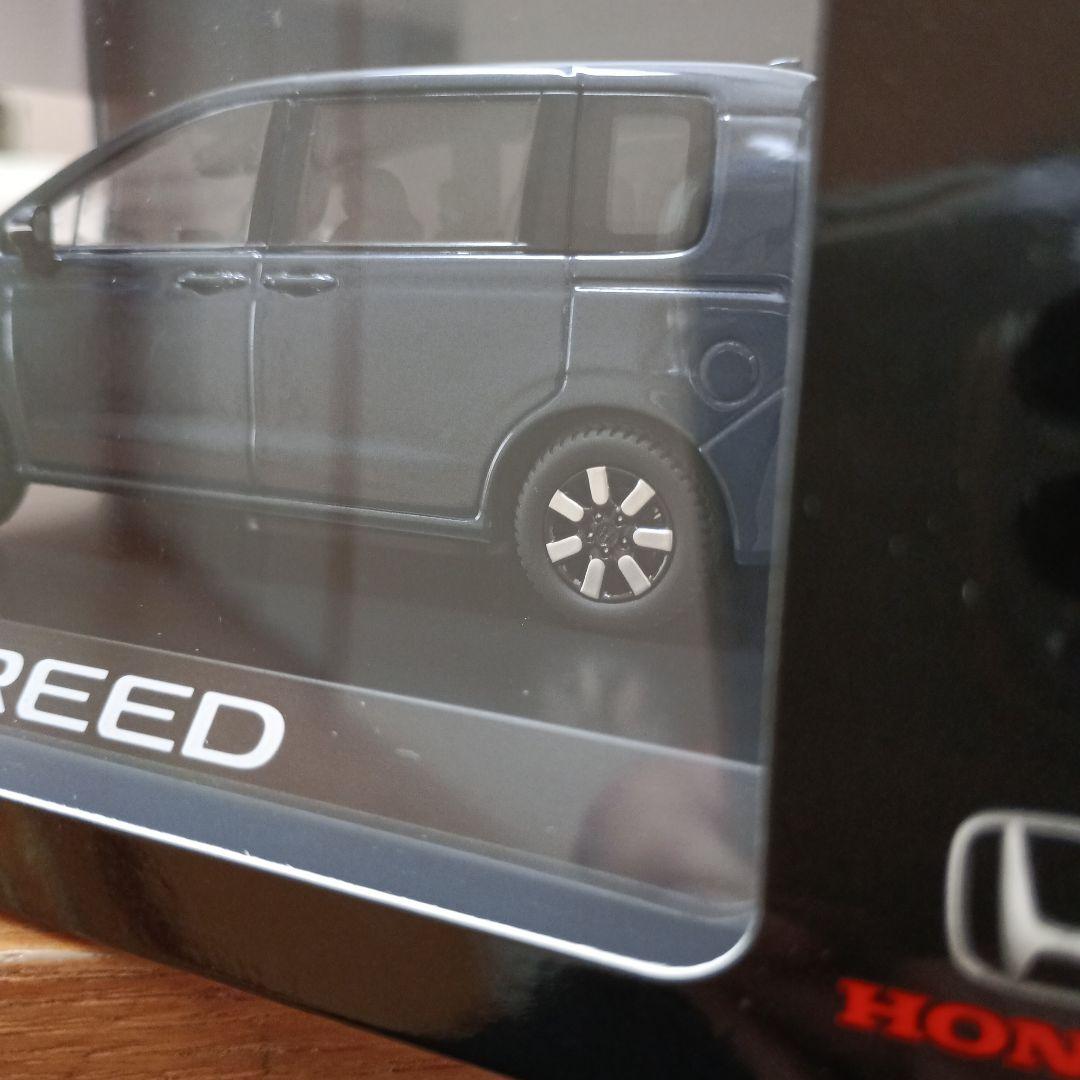 ホンダ 新型フリード 1/43 ディスプレイモデル