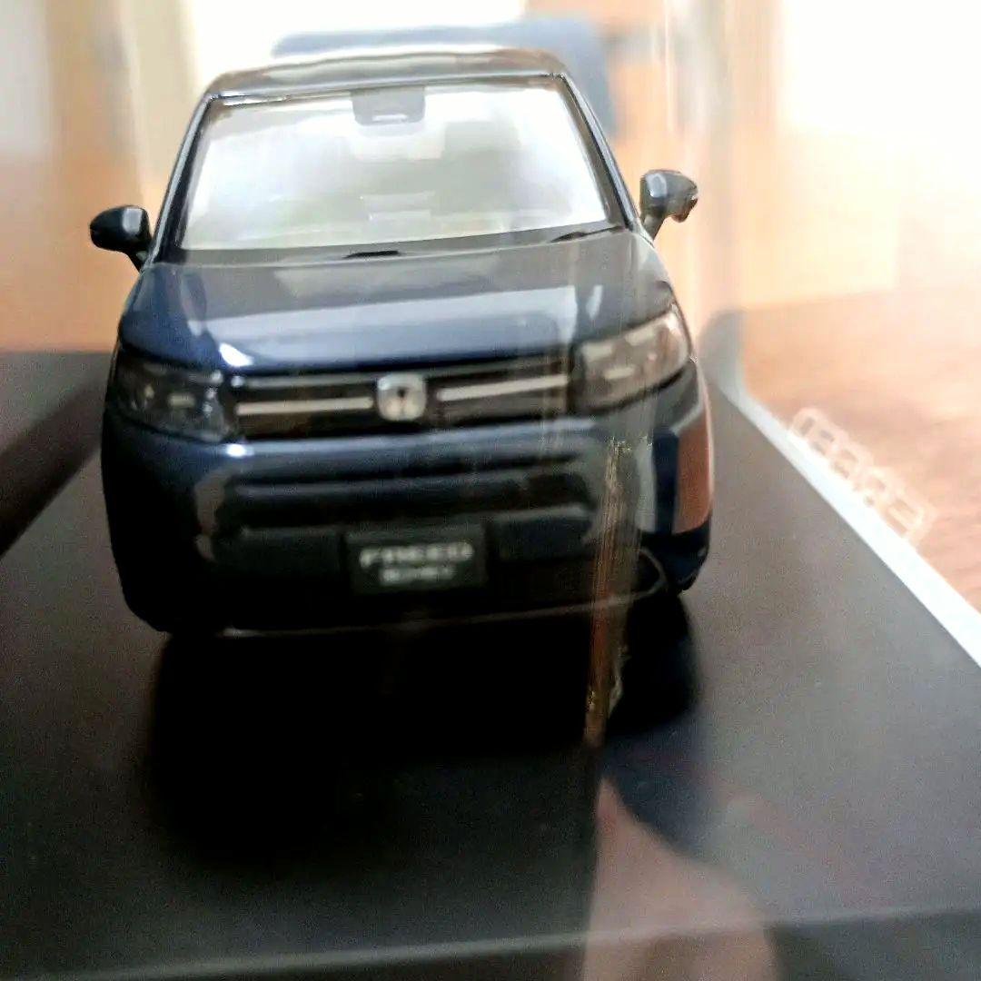 ホンダ 新型フリード 1/43 ディスプレイモデル