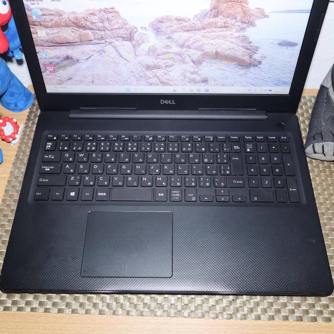 特価品！Win11公式対応CPU/メモリ4G/新品SSD/DVD/無線/カメラ