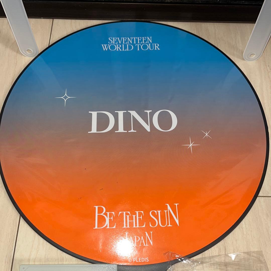 SEVENTEEN セブチ ディノ うちわ　アクスタ　ラバーチャーム　セット