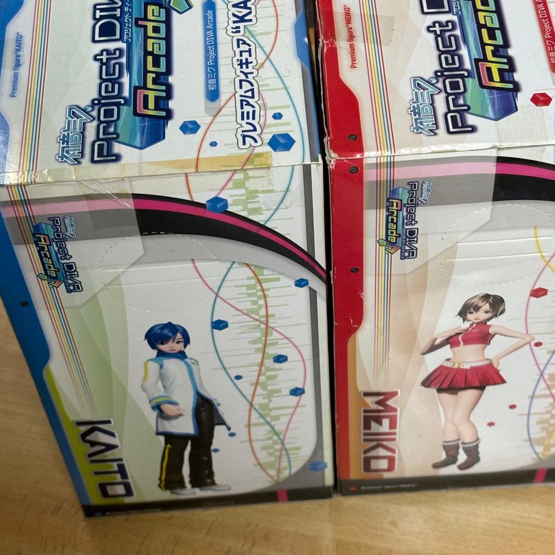 KAITO MEIKO プレミアムフィギュア　プライズ　ボーカロイド