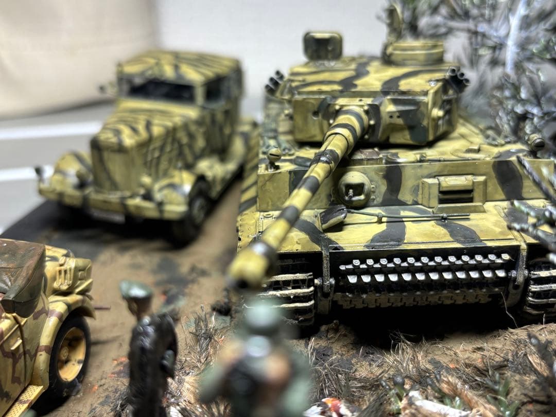 戦車　ジオラマ　ドイツ軍　タイガー戦車等　1／４８ 素人作品のためご了承ください