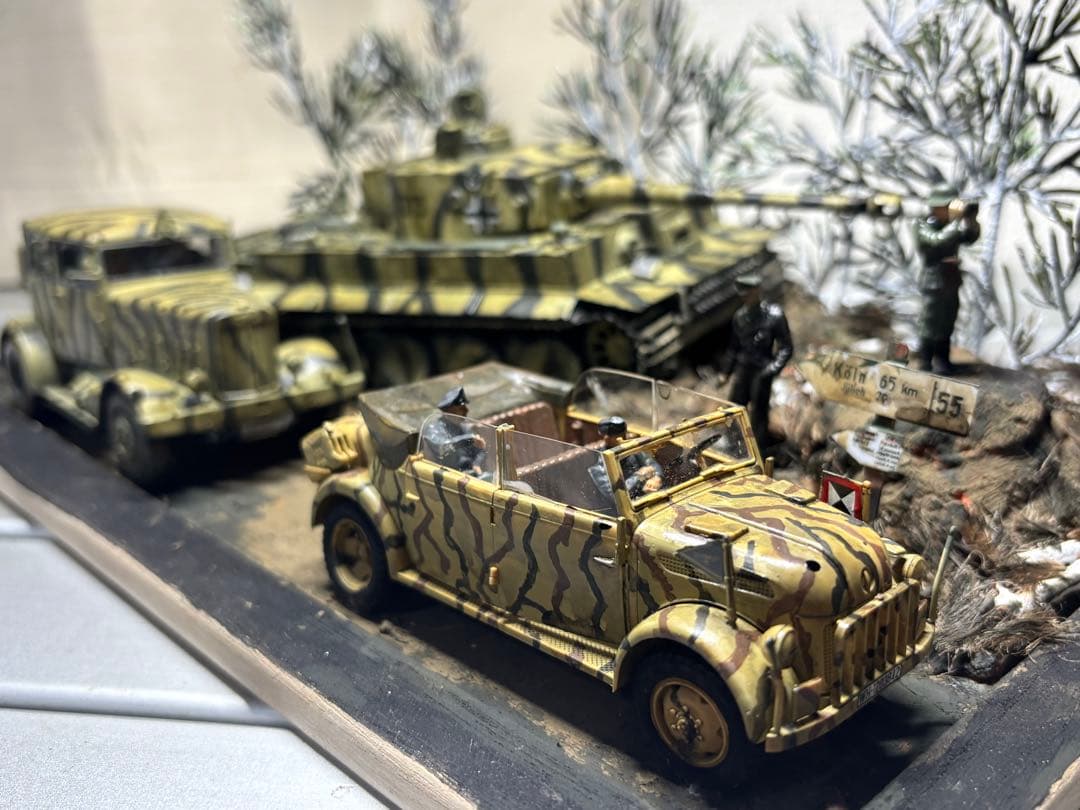 戦車　ジオラマ　ドイツ軍　タイガー戦車等　1／４８ 素人作品のためご了承ください
