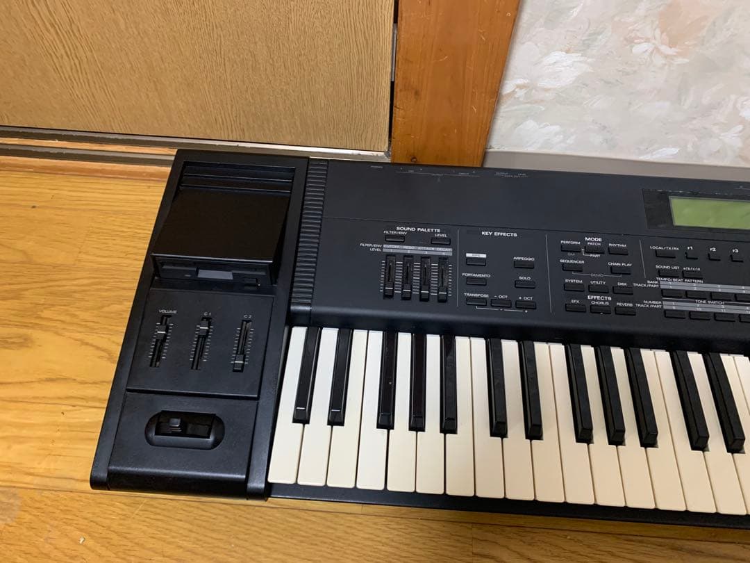 Roland XP-60 音楽ワークステーション