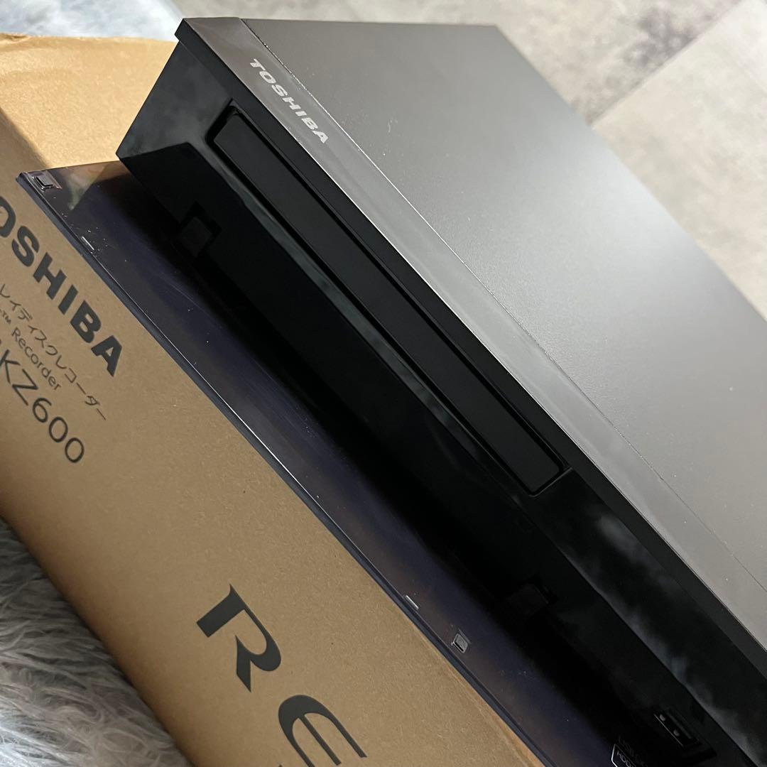 25年製　東芝　REGZA 4K 6TB DBR-4KZ600