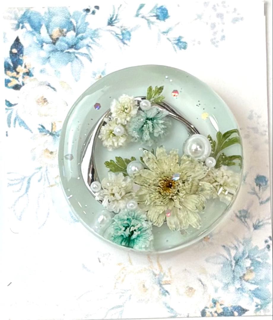 メル30077様　レジンヘアゴム ポニーフック　ドライフラワー　No.321