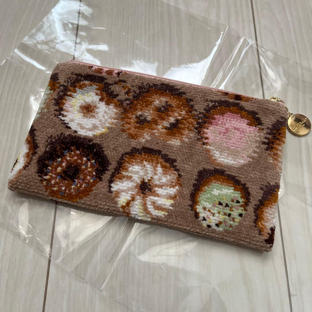 ★レア完売品★モグモグドーナツ　フェイラー限定ポーチ