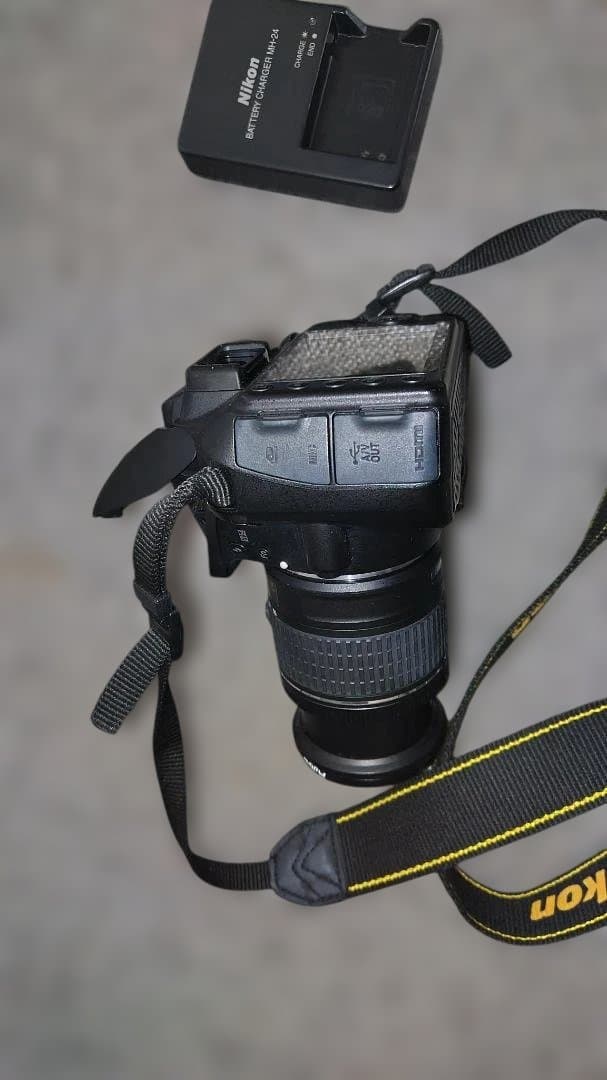 【美品】Nikon D3300 デジタル一眼レフカメラセット（S数9,635枚）
