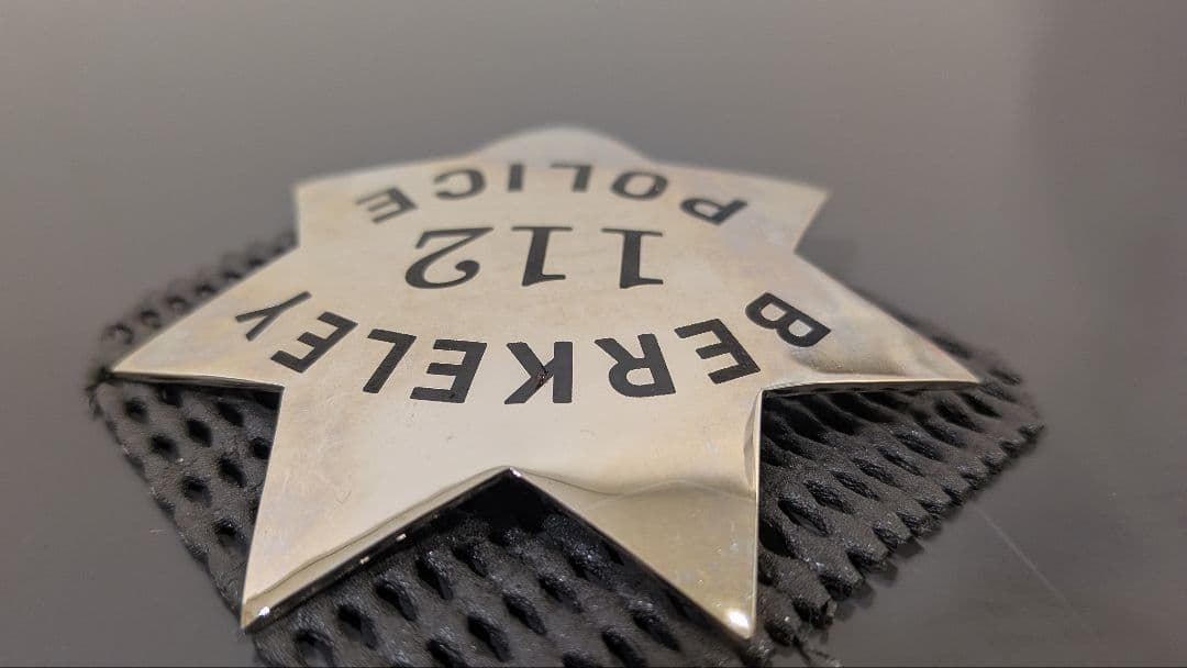 BERKELEY POLICE 112 セカンドバッジ