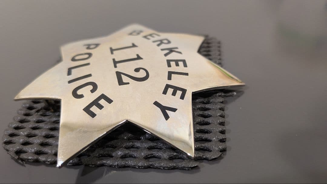 BERKELEY POLICE 112 セカンドバッジ