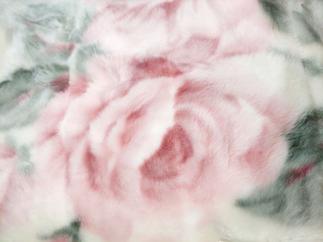 〈新品未使用 〉京都西川 ローズ毛布 軽い暖かい バラ柄 一重毛布