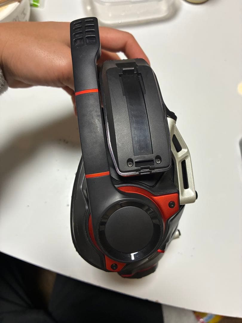 ワイヤレスゲーミングヘッドセット ゼンハイザー600